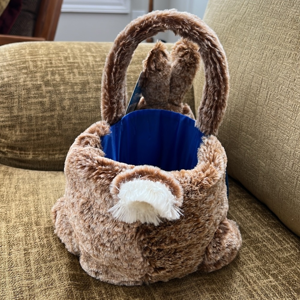 NWT Peter Rabbit Plush Easter Basket - Picture 3 of 7